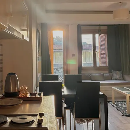 Appartement Taksim Square1br 04 *
